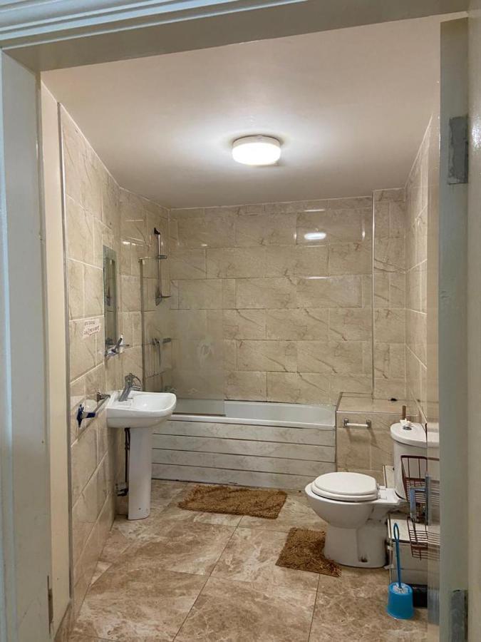 Cosy Living Daire Camberley Dış mekan fotoğraf
